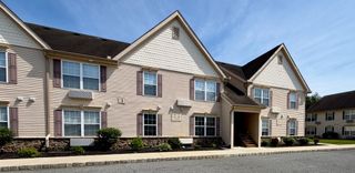 38 SEQUOIA DR, Berlin, NJ 08009