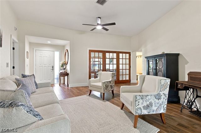 12442 McGregor Woods CIR, Fort Myers, FL 33908