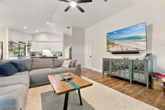 12442 McGregor Woods CIR, Fort Myers, FL 33908