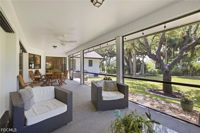 12442 McGregor Woods CIR, Fort Myers, FL 33908