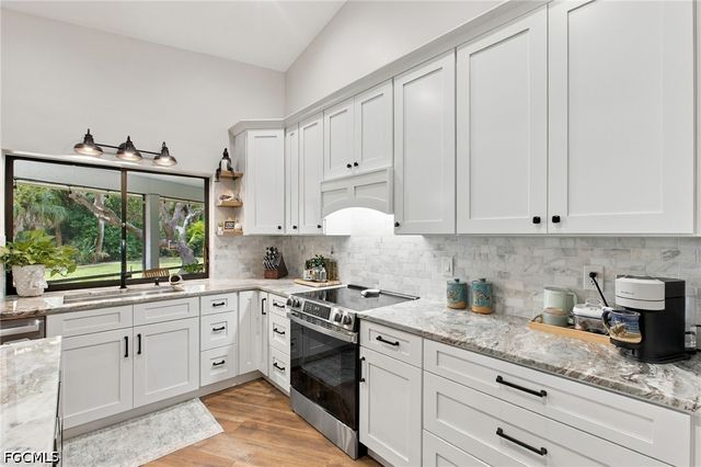 12442 McGregor Woods CIR, Fort Myers, FL 33908
