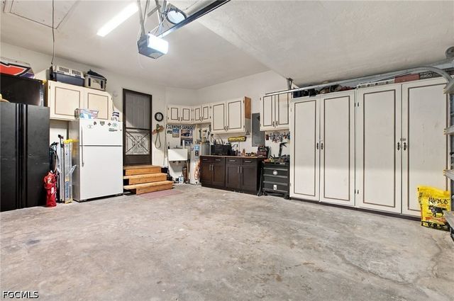 12442 McGregor Woods CIR, Fort Myers, FL 33908