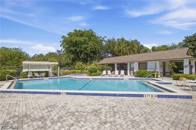 12442 McGregor Woods CIR, Fort Myers, FL 33908