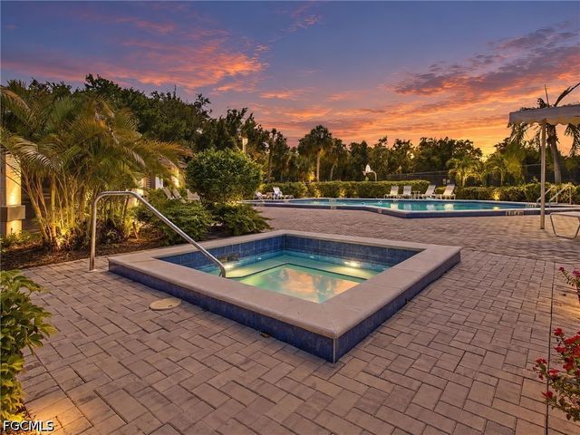 12442 McGregor Woods CIR, Fort Myers, FL 33908