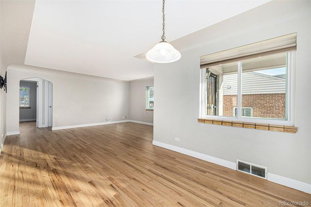 1150 S Jackson Street, Denver, CO 80210