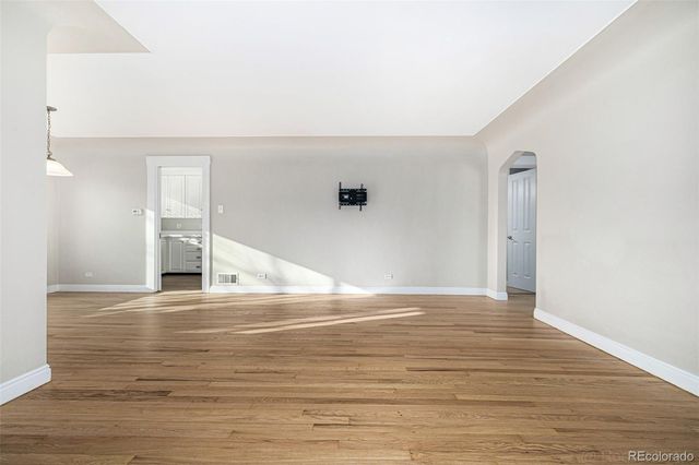 1150 S Jackson Street, Denver, CO 80210