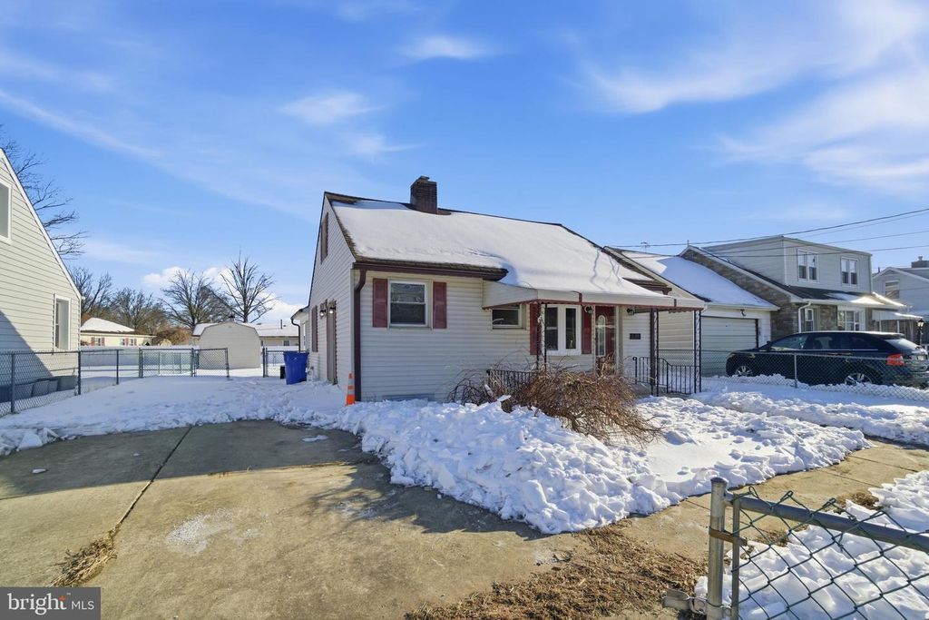 806 BORDENTOWN RD, Burlington, NJ 08016