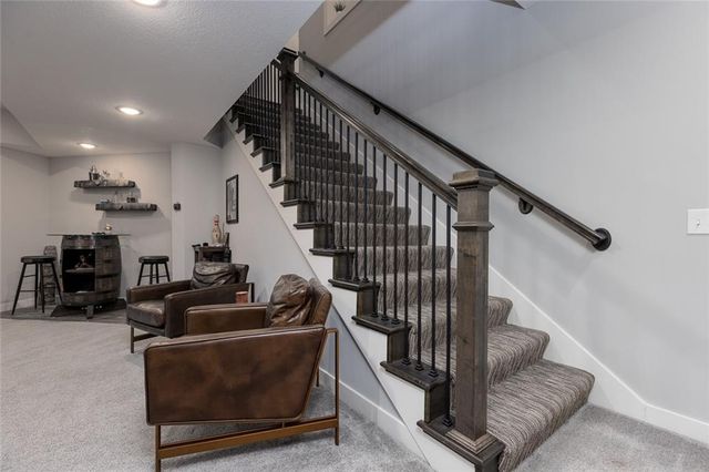 8134 NW 89th Street, Kansas City, MO 64153