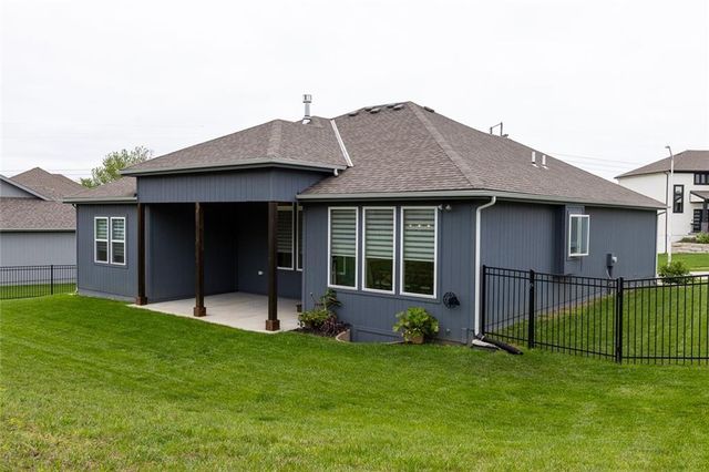 8134 NW 89th Street, Kansas City, MO 64153