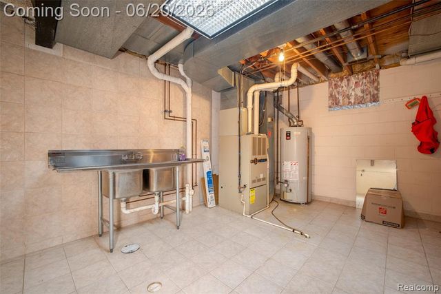 5401 Ternes Street, Dearborn, MI 48126