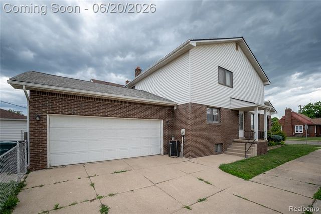 5401 Ternes Street, Dearborn, MI 48126