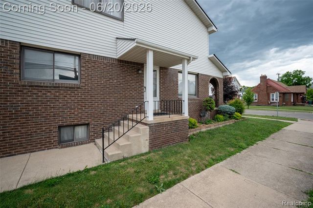 5401 Ternes Street, Dearborn, MI 48126