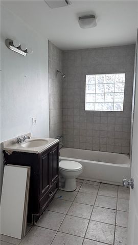 2839 Topeka St, Corpus Christi, TX 78404