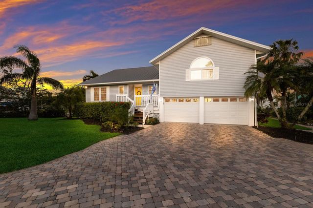 1528 43RD AVENUE DRIVE W, Palmetto, FL 34221