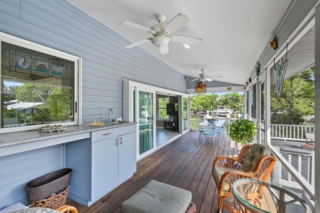 1528 43RD AVENUE DRIVE W, Palmetto, FL 34221
