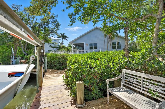 1528 43RD AVENUE DRIVE W, Palmetto, FL 34221