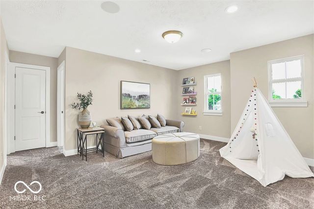 446 Chester Lane, Pittsboro, IN 46167