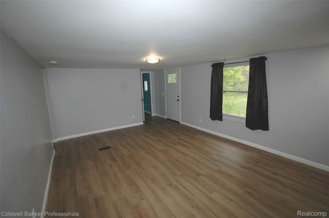 5730 Van Dyke Road, Evergreen Township, MI 48726