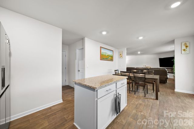2130 Eastway Drive, Dallas, NC 28034