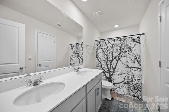 2130 Eastway Drive, Dallas, NC 28034
