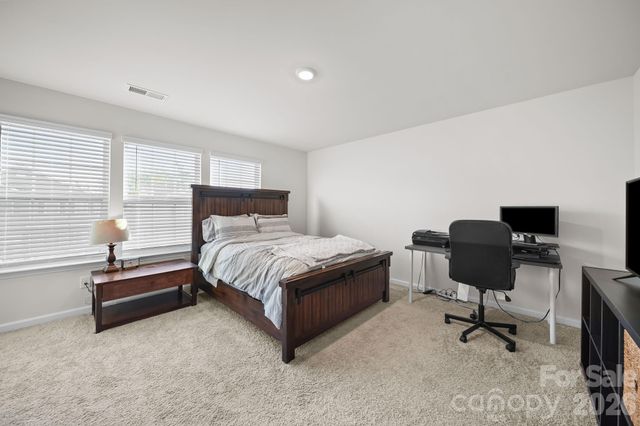 2130 Eastway Drive, Dallas, NC 28034