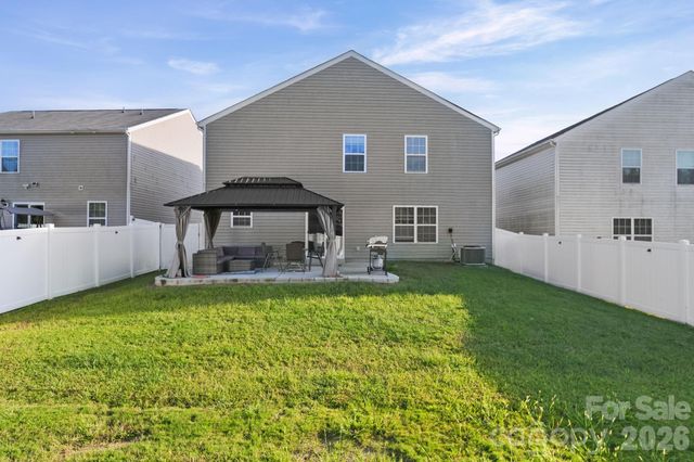 2130 Eastway Drive, Dallas, NC 28034