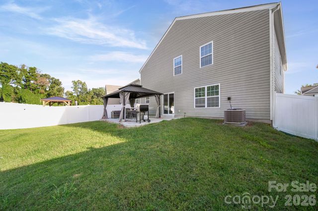 2130 Eastway Drive, Dallas, NC 28034