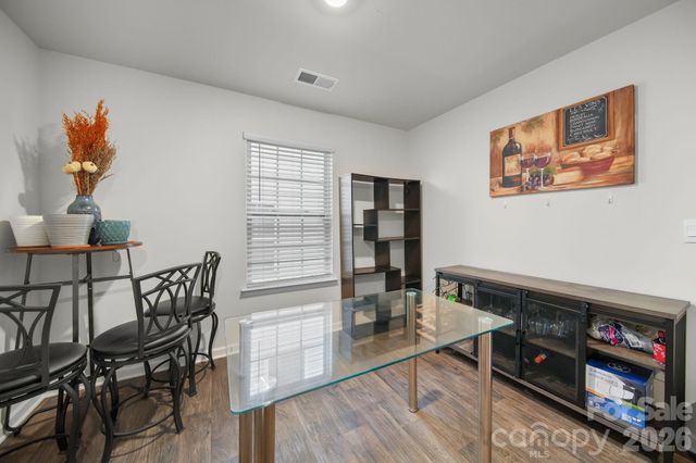 2130 Eastway Drive, Dallas, NC 28034