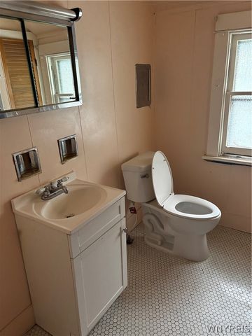 454 Wyoming Avenue, Buffalo, NY 14215