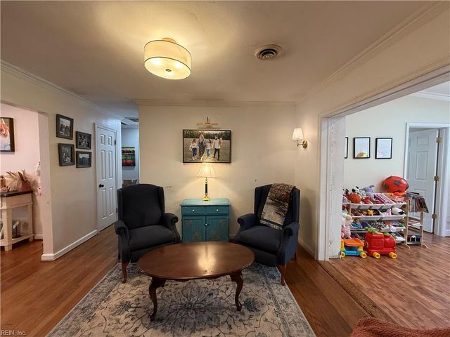 7 Sir Francis Wyatt PL, Newport News, VA 23606