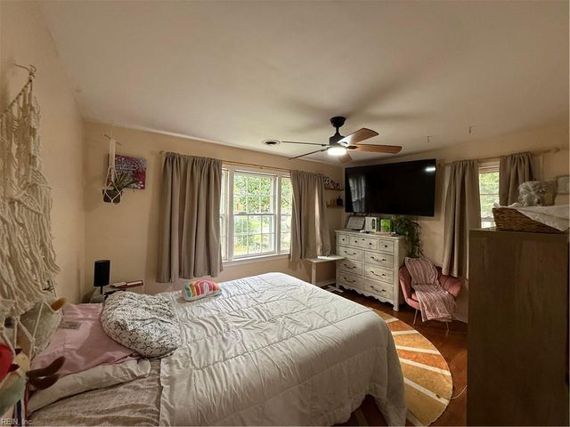 7 Sir Francis Wyatt PL, Newport News, VA 23606