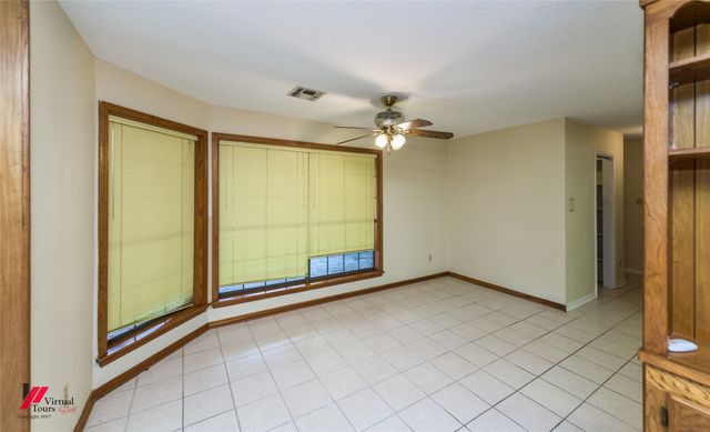 5407 Coach Road, Bossier City, LA 71111