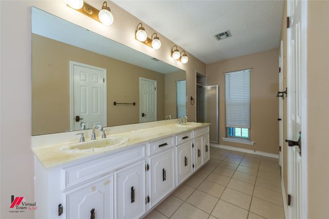 5407 Coach Road, Bossier City, LA 71111