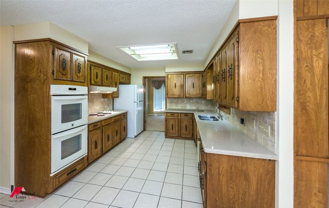 5407 Coach Road, Bossier City, LA 71111
