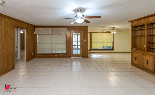 5407 Coach Road, Bossier City, LA 71111