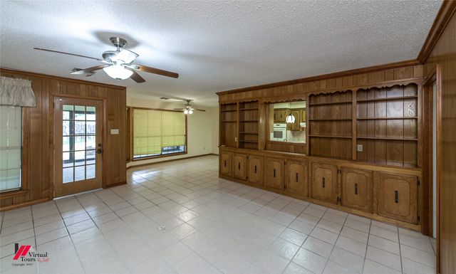 5407 Coach Road, Bossier City, LA 71111