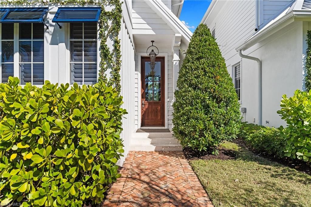 901 10th AVE S, NAPLES, FL 34102 — photo 3
