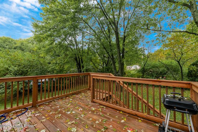 12113 Springmeadow Ln, Goshen, KY 40026