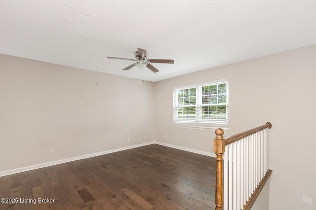 12113 Springmeadow Ln, Goshen, KY 40026