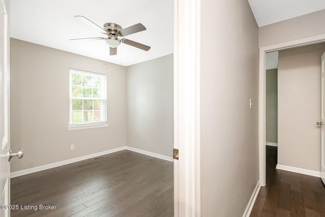 12113 Springmeadow Ln, Goshen, KY 40026