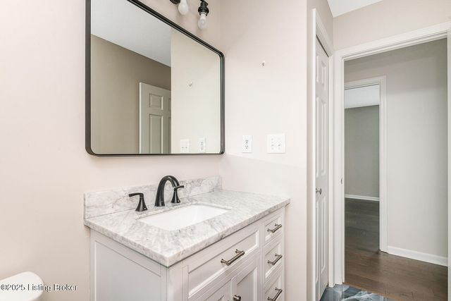 12113 Springmeadow Ln, Goshen, KY 40026