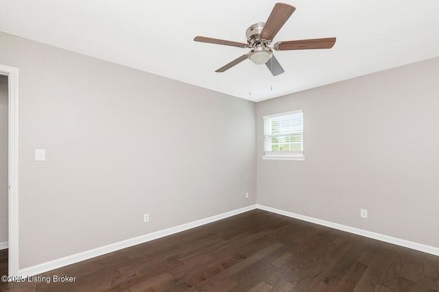 12113 Springmeadow Ln, Goshen, KY 40026