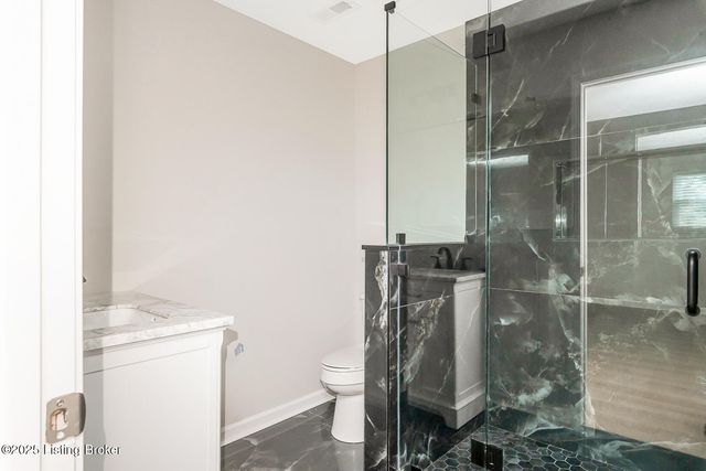 12113 Springmeadow Ln, Goshen, KY 40026