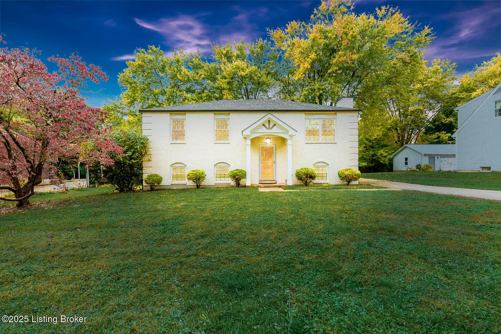 12113 Springmeadow Ln, Goshen, KY 40026