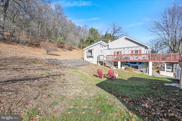 225 OWL CREEK RD, Tamaqua, PA 18252