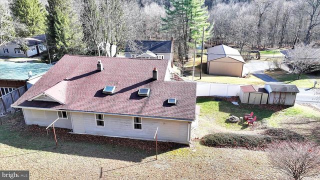 225 OWL CREEK RD, Tamaqua, PA 18252