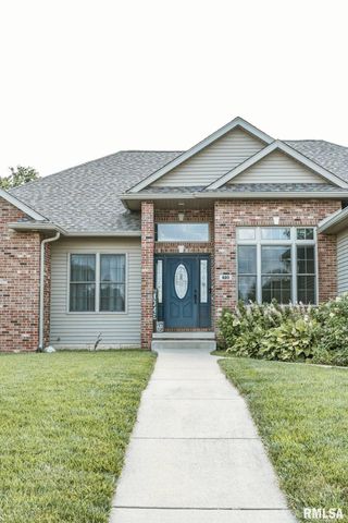 420 Dalhlia Drive, Chatham, IL 62629