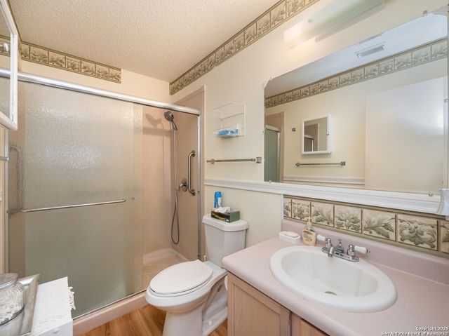 7815 Bypass Shoals, San Antonio, TX 78244