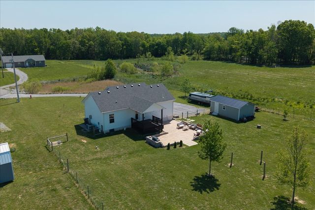 242 Ashley Dawn Ct, Portland, TN 37148