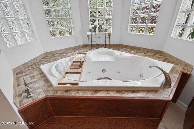 1722 RIVER PLANTATION Lane, Jacksonville, FL 32223